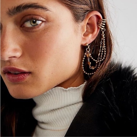 Free People Jewelry - FREE PEOPLE Ear Party Ear Cuff